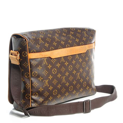 louis vuitton messenger monogram bag|louis vuitton large messenger bag.